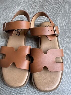 art class Tan Brown Cutout Leather Kids Sandals with Buckle